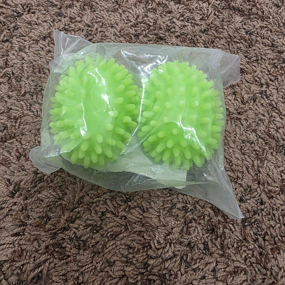 Norwex Dryer Balls Pack of 2 Green Fluff Tumble Eco Friendly Softener New Sealed